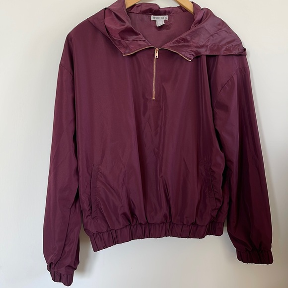 Forever 21 Jackets & Blazers - F21 Hooded Wine Windbreaker Popover Zip Jacket